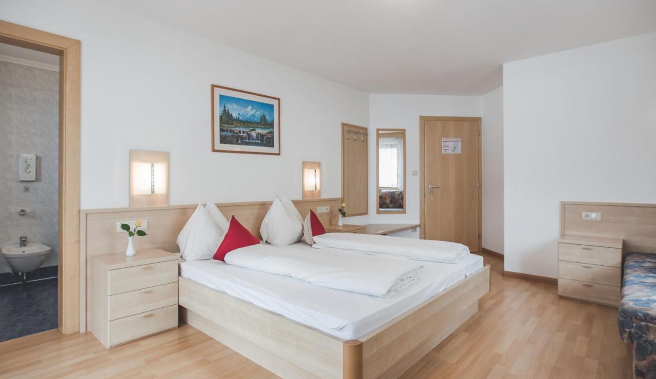 Garni Appartement Alpenresidence Cadipietra Exterior foto