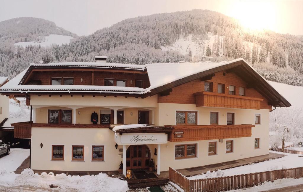 Garni Appartement Alpenresidence Cadipietra Exterior foto
