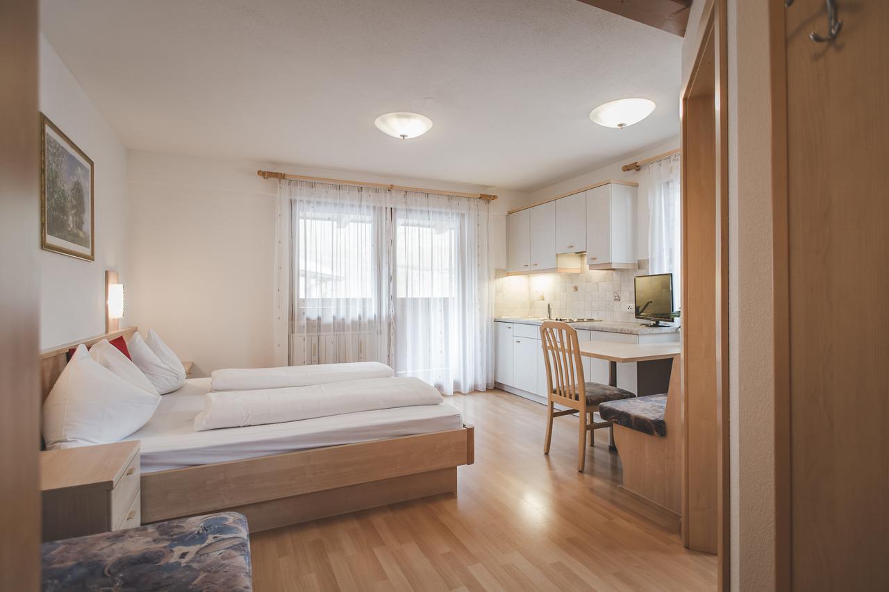 Garni Appartement Alpenresidence Cadipietra Exterior foto
